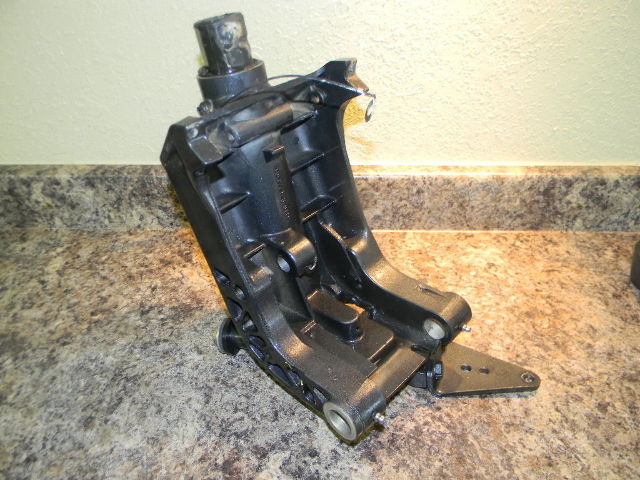 Force 1998 1999 Swivel Bracket & Swivel Tube 40 50 HP