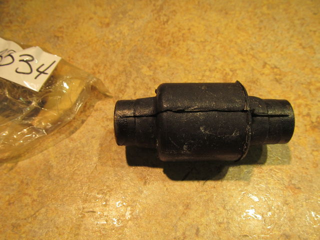 NEW NOS Suzuki 1998 - 2008 2009 DT 25 30 DF 25 30 Propeller Bushing