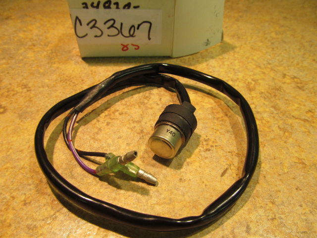 NEW NOS Suzuki 1986 - 1998 1999 2000 2001 DT 55 140 Engine Temp Sensor