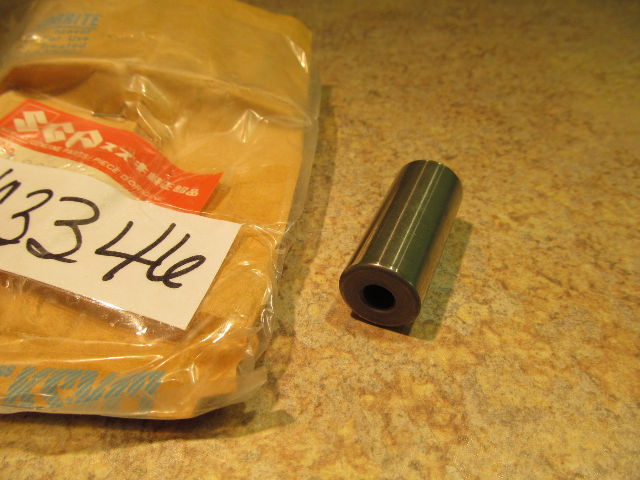 NEW NOS Suzuki Crankshaft Pin