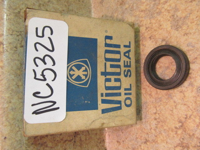 NEW Victor Oil Seal