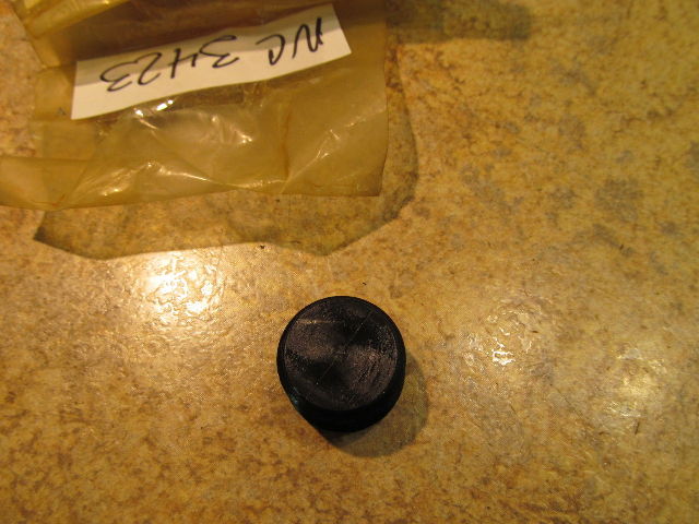 NEW NOS Mercury Plastic Gimbal Housing Plug