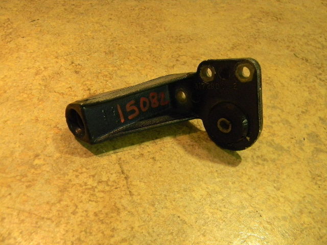 Johnson Evinrude 1972 - 1999 2000 2001 Rear Port Support Bracket 40 - 75 HP