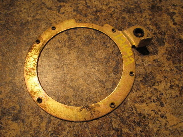 Johnson Evinrude 1984 1985 1986 1987 Support Retainer 40 45 50 HP