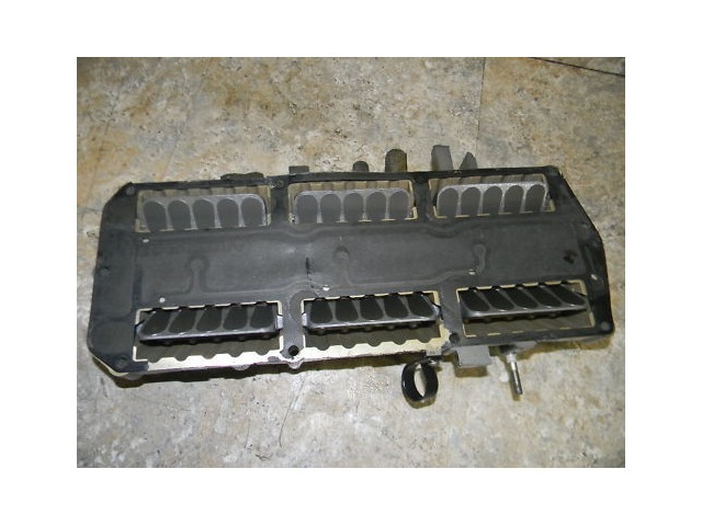 Mercury 1976 - 1986 1987 1988 1989 1990 Intake Reed Valve Block 135 150 175 200 HP