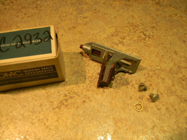 NEW OMC Mercury Quicksilver Breaker Point Assembly