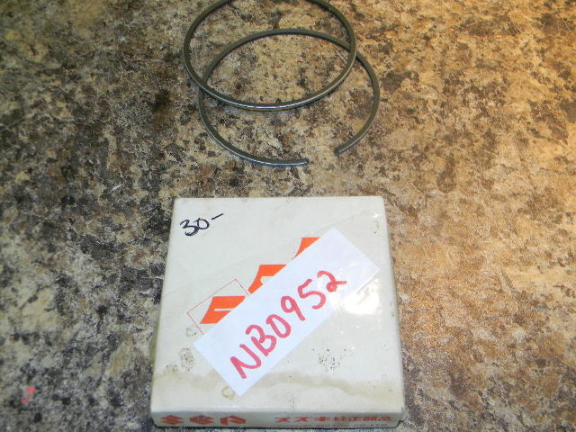 NEW Suzuki Piston Ring Set