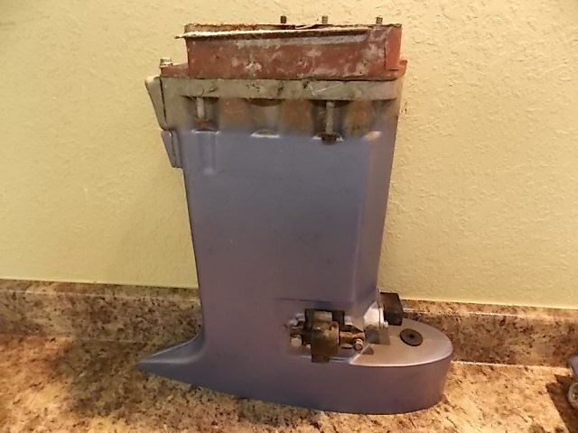 1973 - 1979 1980 1981 Johnson Evinrude 20" Exhaust Housing 50 55 60 HP