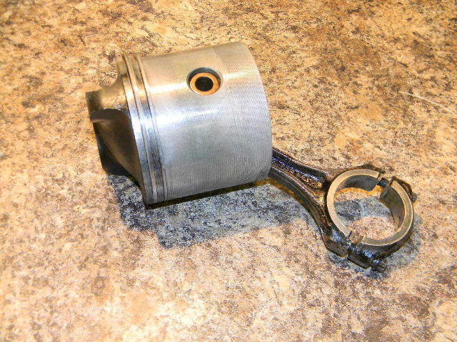 Force Piston & Connecting Rod .030 OS1989 -92 85 120 150 HP 818133A1 834794A2
