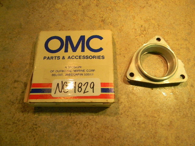 New Johnson Evinrude OMC Seal Retainer