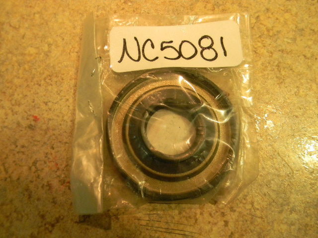 New Suzuki Oil Seal