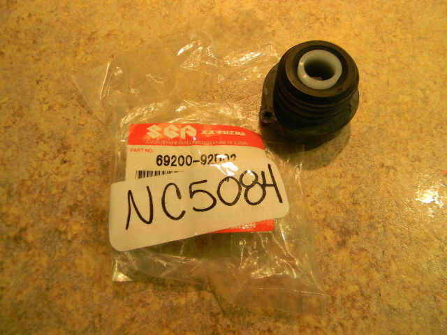 New Suzuki Rubber Cap Assembly