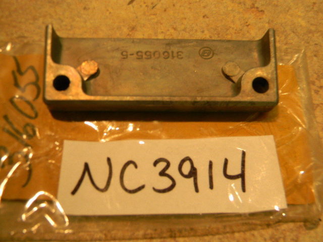 New Johnson Evinrude OMC Mount Bracket Cover