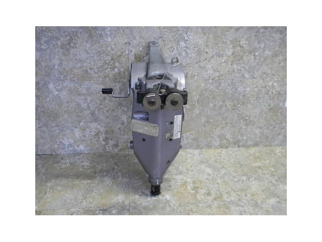 Johnson Evinrude 1973 & 1981 - 1998 1999 2000 2001 Swivel Bracket 50 55 60 HP