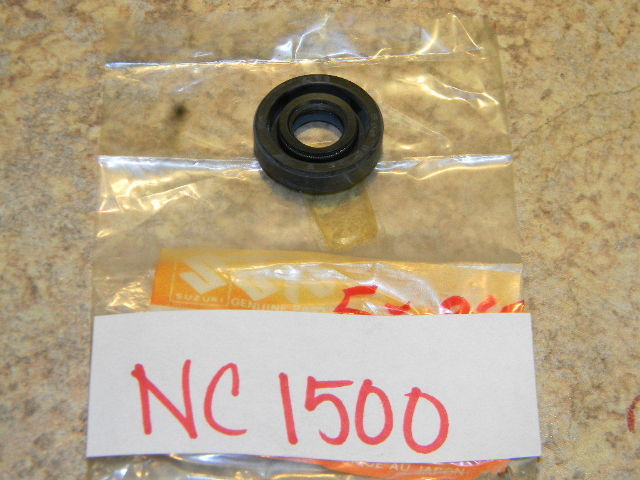 NOS Suzuki Marine Outboard Oil Seal 10 x 22 x 6