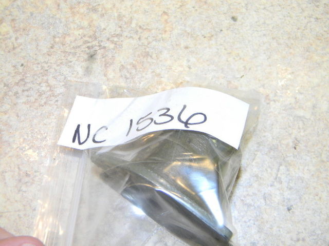 NEW Johnson Evinrude OMC Rubber Mount 1976 - 2005 20 25 30 35 HP
