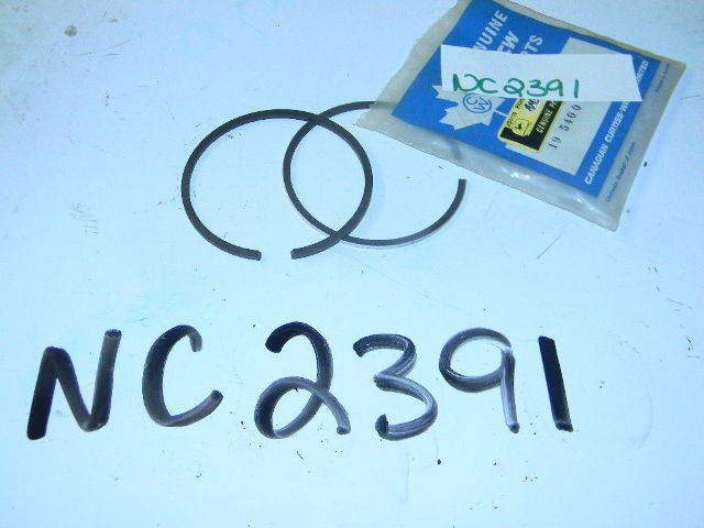 NEW John Deere CCW Piston Ring Kit