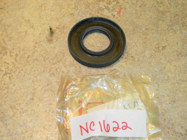 NOS Kioritz John Deere Tractor Oil Seal