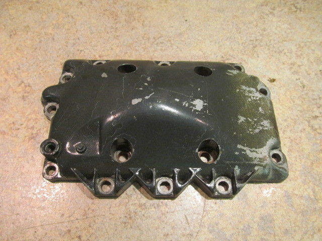 Johnson Evinrude 1970 - 1976 Outer Exhaust Cover 18 20 25 50 HP