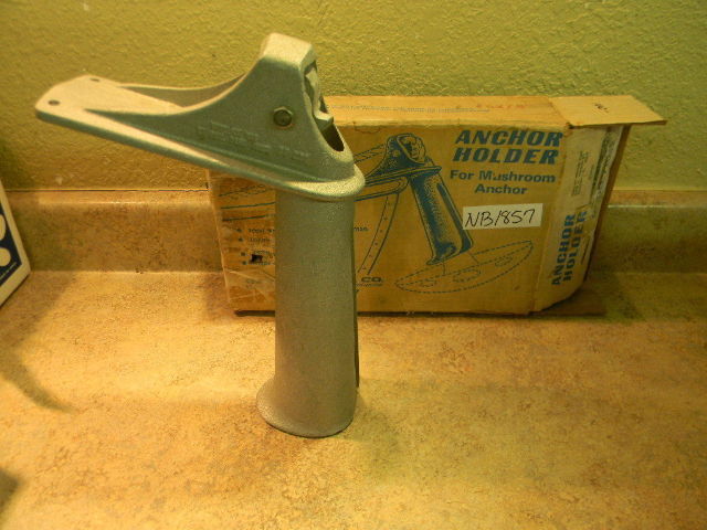 NEW Old Stock EEZ - IN Anchor Holder for a Mushroom Anchor 71052