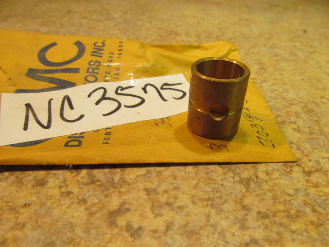 BRAND NEW NOS OMC Johnson Evinrude Reverse Gear Bushing 303998