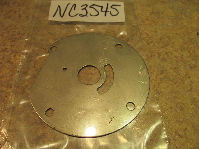 NEW NOS Johnson Evinrude Water Pump Plate 302617