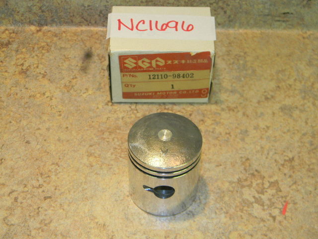 Suzuki Marine Outboard Vintage Piston