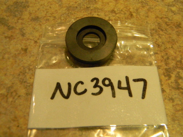 New Johnson Evinrude OMC Seal, Power Tilt 121837