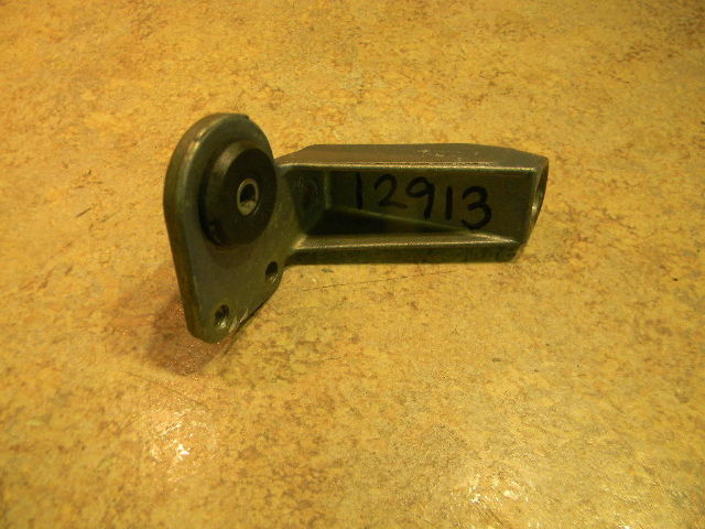 317290 Johnson Evinrude 1972-2001 Rear Port Support Bracket 50 60 65 70 75 HP