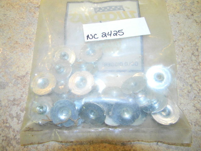 NEW Woody's Gold Digger Traction Master 32 pc washers