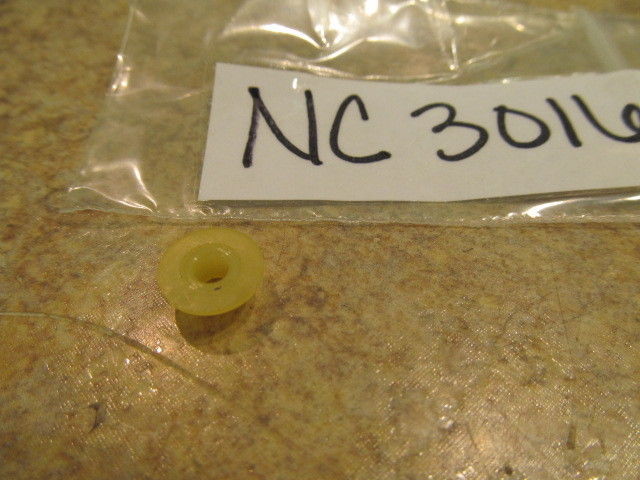 NEW Johnson Evinrude Bushing 304861