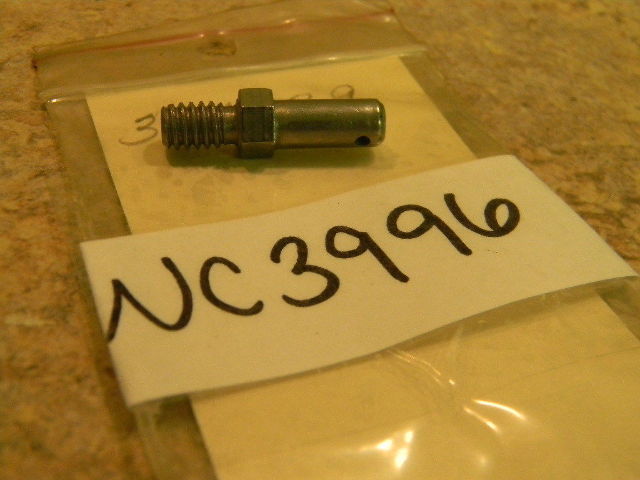 New Johnson Evinrude OMC Pivot Shaft Pin 303739
