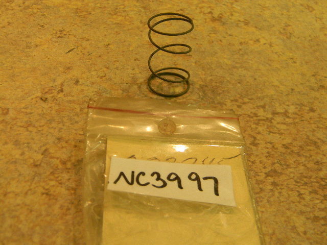 New Johnson Evinrude OMC Spring 303745