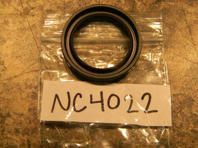 New Johnson Evinrude OMC Seal 318158
