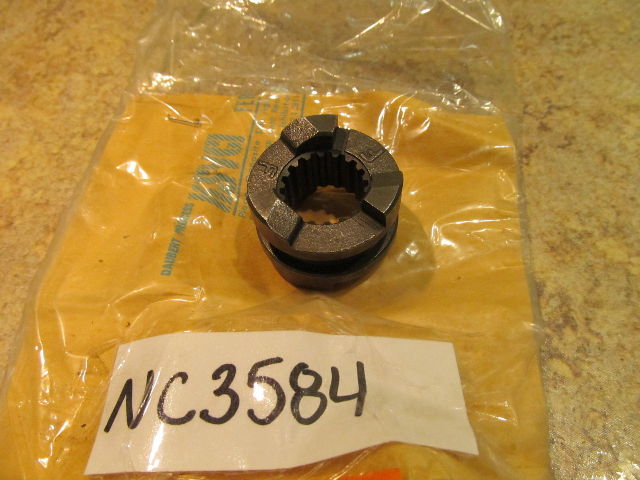NEW NOS Suzuki 77-82 DT 20 25 Clutch Dog Shifter 57621-93401