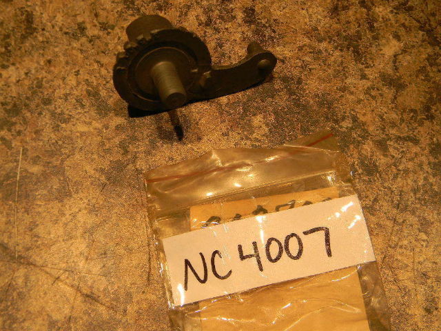 New Johnson Evinrude OMC Throttle Gear 303800
