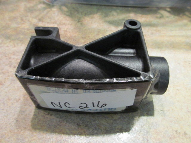 NEW Mercury swivel bracket 97486T6