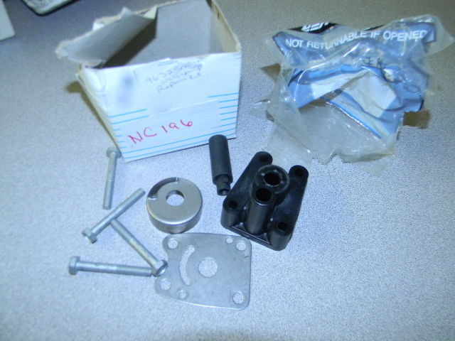 NEW Yamaha Mariner water pump repair kit 96325M