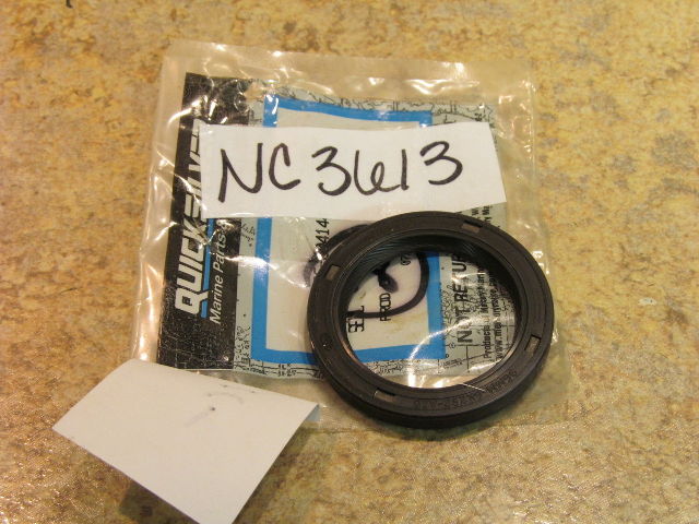NEW NOS Mercury Quicksilver Camshaft Oil Seal 26-804144