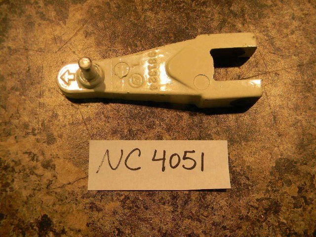 Used Johnson Evinrude OMC Lever Arm and Pin Assembly 981324