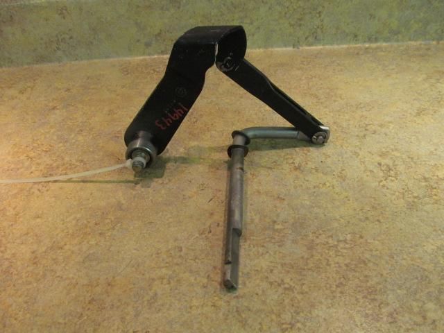 328566 Johnson Evinrude 1987 Control Arm 70 HP