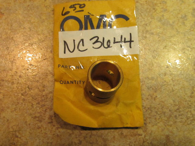 NEW OMC Johnson Evinrude Bushing 303690