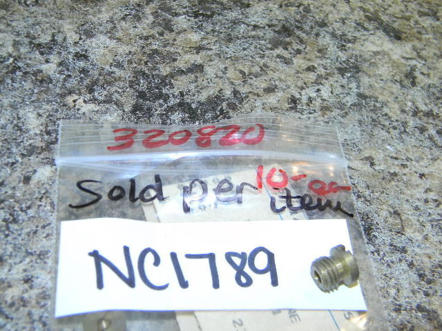 NOS Johnson Evinrude Outboard Orifice Carburetor Plug 320820