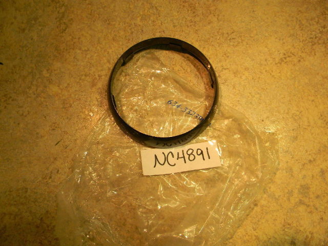 New Johnson Evinrude OMC Converging Ring 332393
