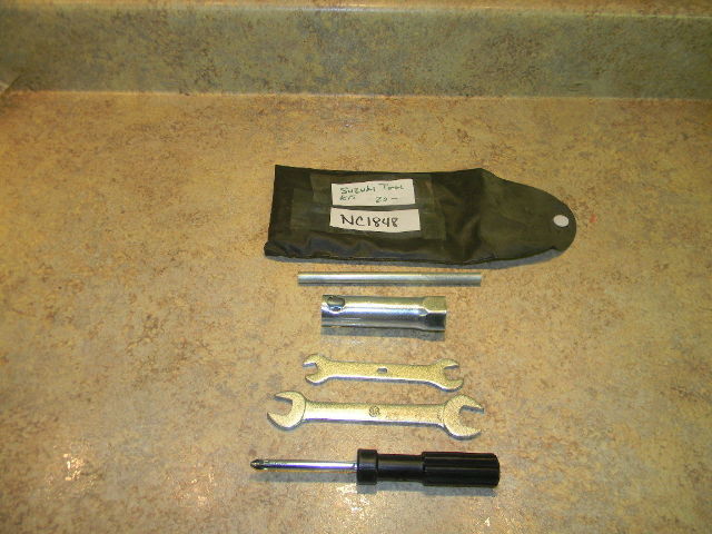 NOS Suzuki Marine Outboard Tool Assembly Kit 09800-81800