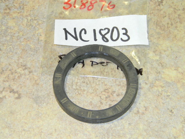 NOS Johnson Evinrude and OMC Outboard Seal 318876