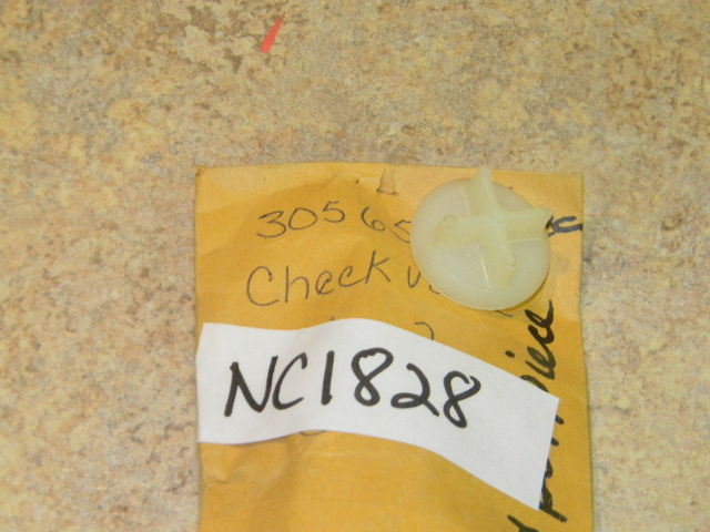 NOS Johnson Evinrude Outboard Marine Check Valve 305654