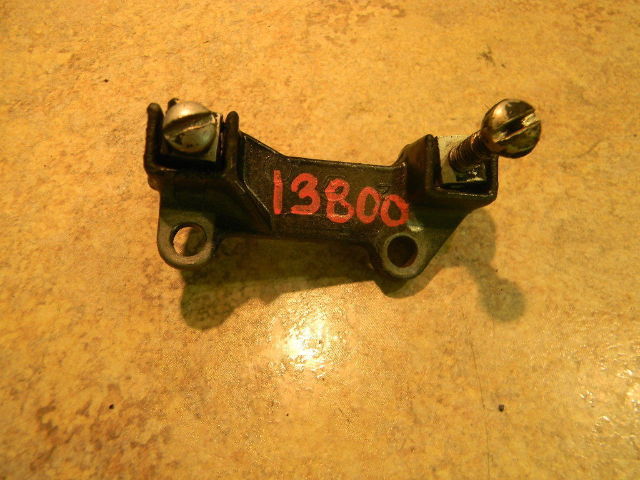 316664 314113 Johnson Evinrude 1968-01 Idle Adjustment Bracket 50 55 60 65 + HP