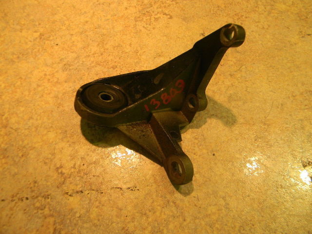 313840 Johnson Evinrude 1968-2001 Engine Cover Stbd Side 40 50 60 65 70 75 HP