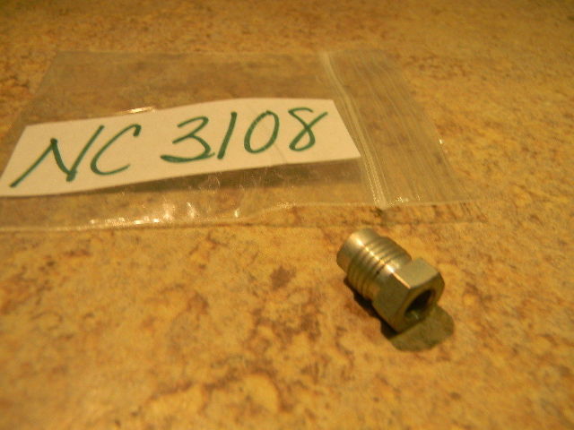 NEW Johnson Evinrude Fitting Nut 307553